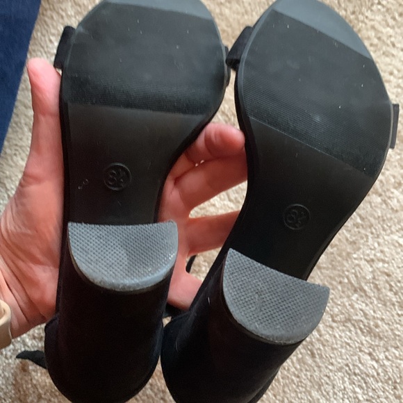 Block heel sandals - Picture 6 of 9